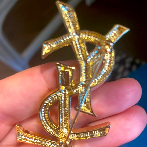 Yves Saint Laurent vintage Brooch. Excellent condition. - Picture 3 of 5